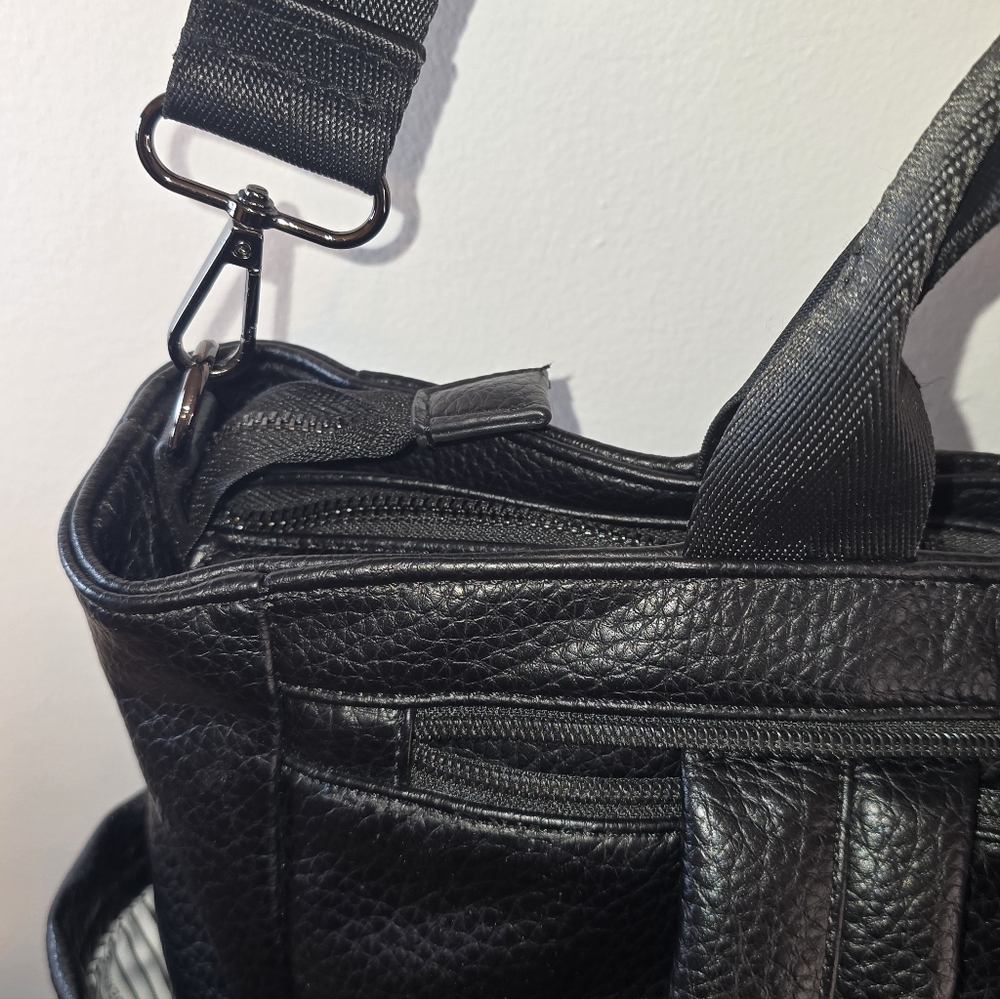 Louenhide NWOT Bronx Vegan Leather Black Backpack - Picture 7 of 16
